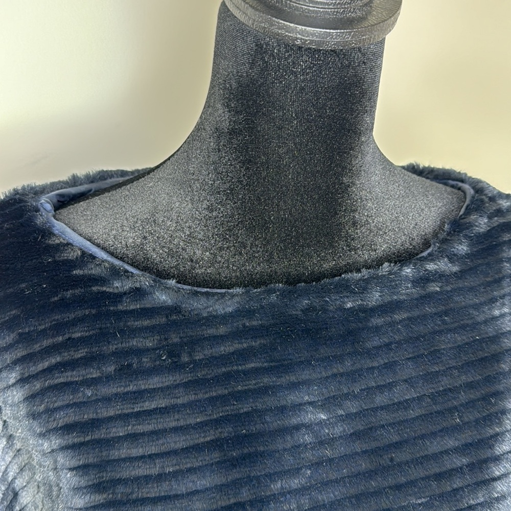 C. Wonder Black Ribbed Top - Picture 4 of 8